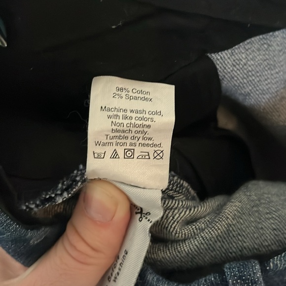 Size 2 JCrew Denim polka dot skirt - Picture 7 of 7